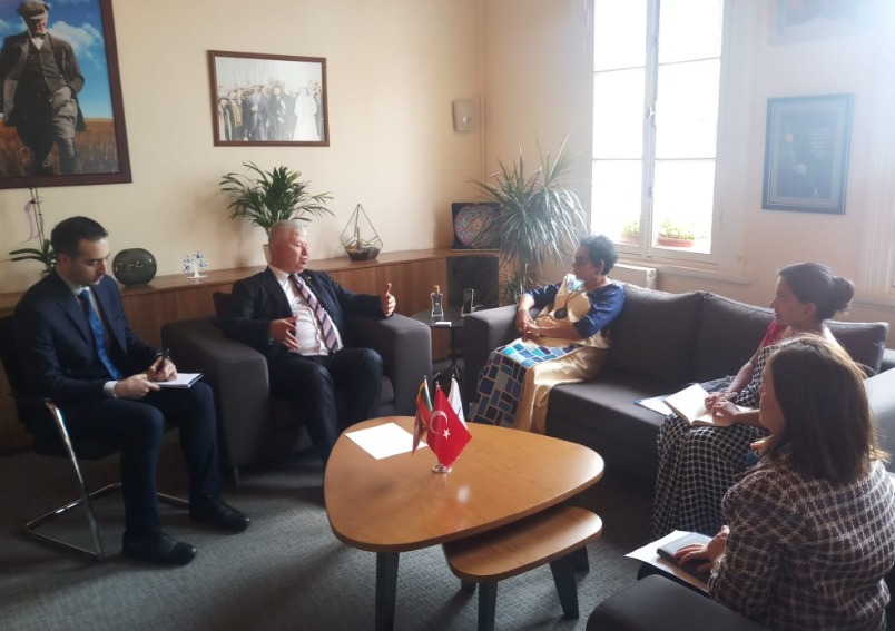 İzmir Belediye Başkan Yardımcısı ile Sri Lanka Türkiye Büyükelçisi görüştü