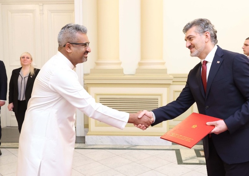 Sri Lanka Büyükelçisi Gürcistan Cumhurbaşkanına Güven Mektubunu Sundu