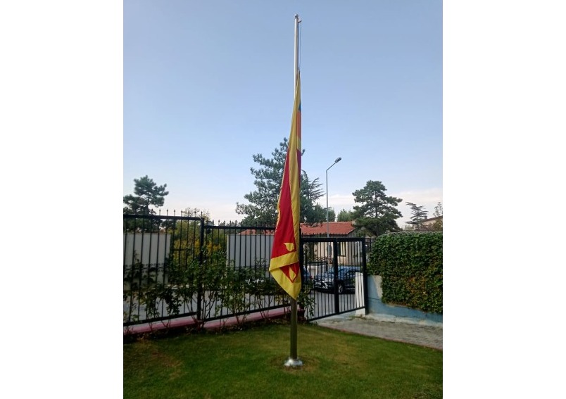Türkiye Cumhuriyeti’nin Kurucusu Mustafa Kemal Atatürk’ün Vefatının 85’inci Yılı Anısına Sri Lanka Bayrağı Yarıya İndirildi